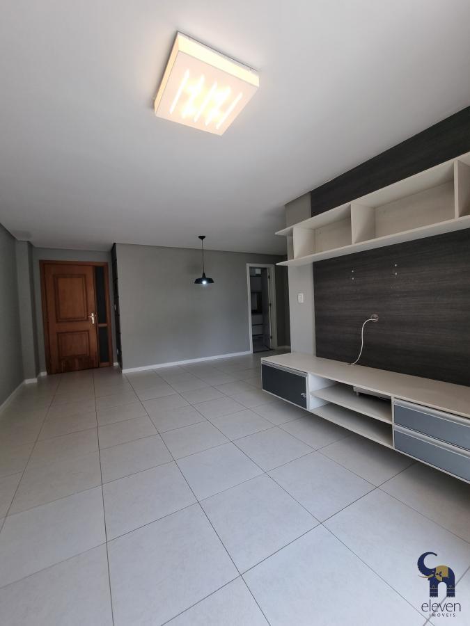 Apartamento à venda com 3 quartos, 95m² - Foto 20