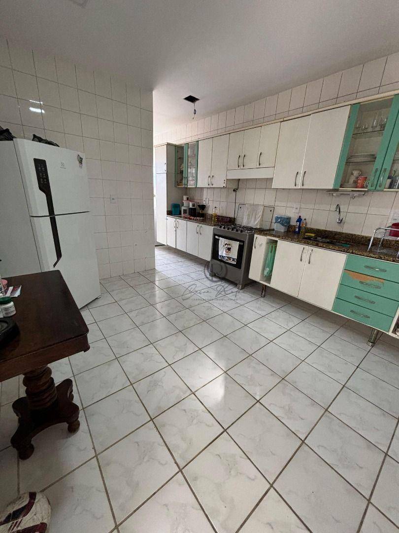Cobertura à venda com 4 quartos, 239m² - Foto 6