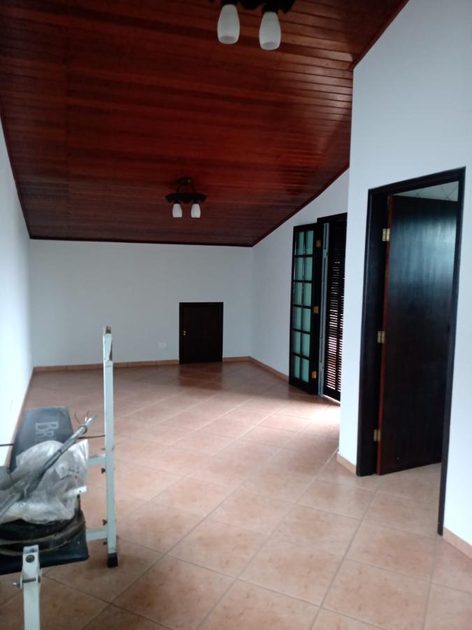 Casa à venda com 3 quartos, 283m² - Foto 26