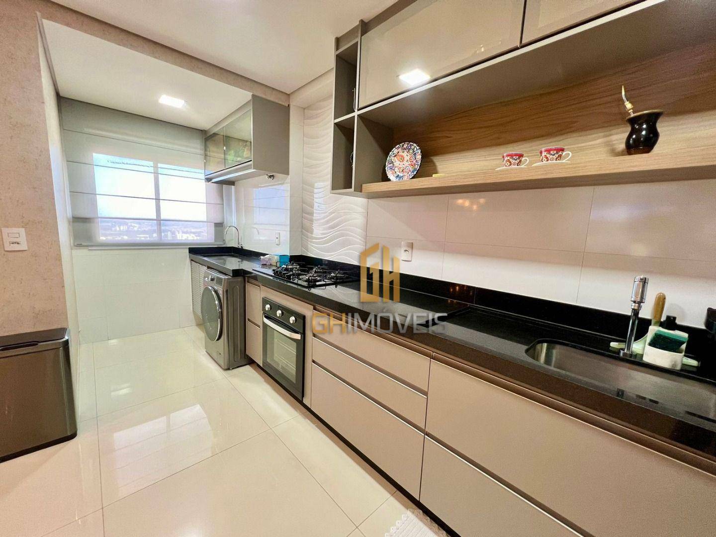 Apartamento à venda com 3 quartos, 105m² - Foto 4