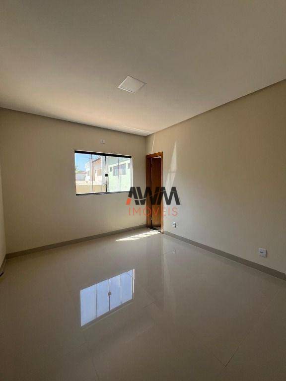 Sobrado à venda com 4 quartos, 200m² - Foto 8