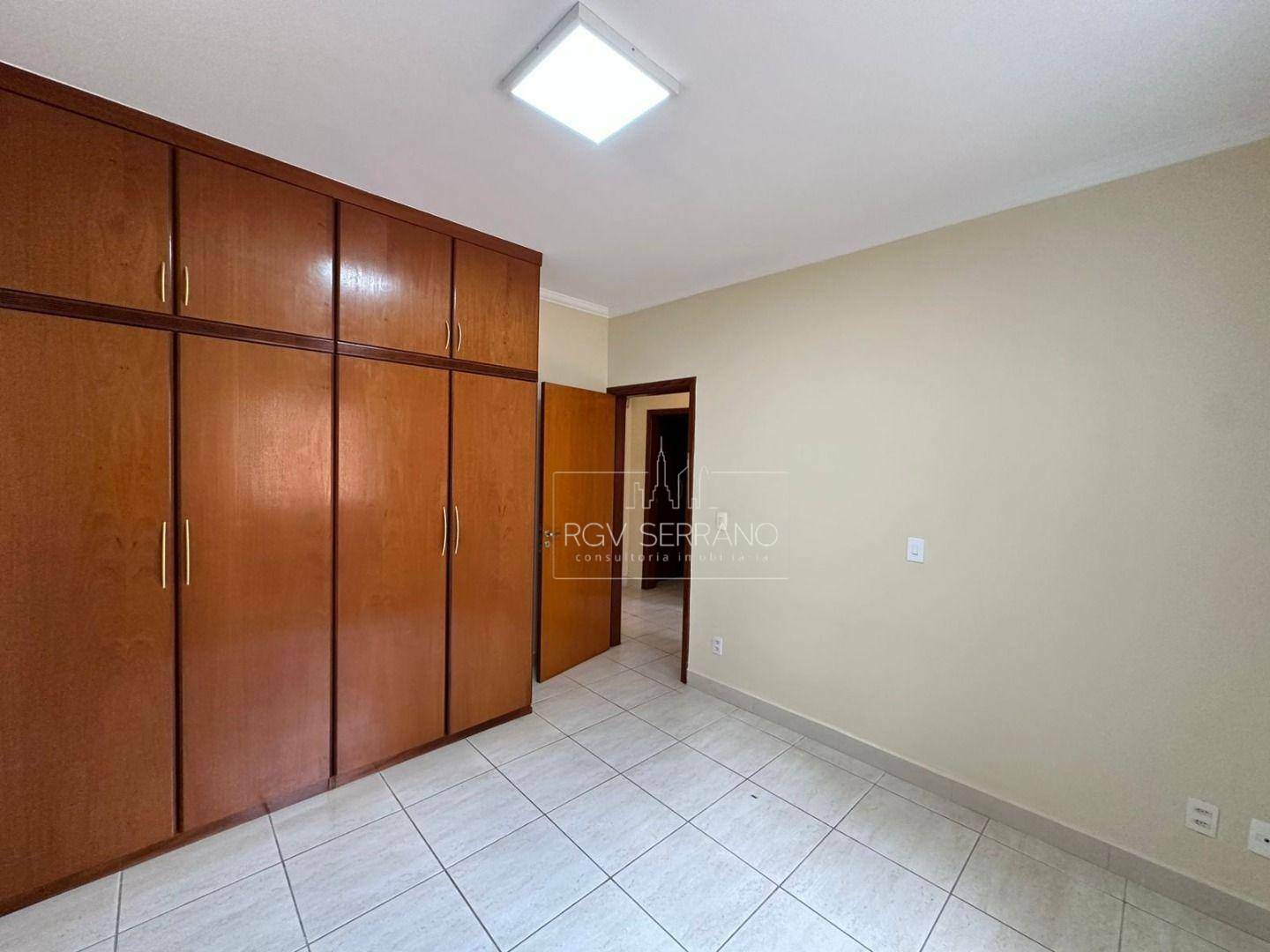 Casa à venda e aluguel com 4 quartos, 263m² - Foto 17