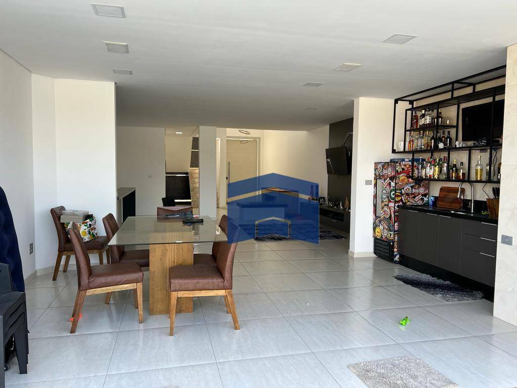 Sobrado à venda com 4 quartos, 304m² - Foto 6