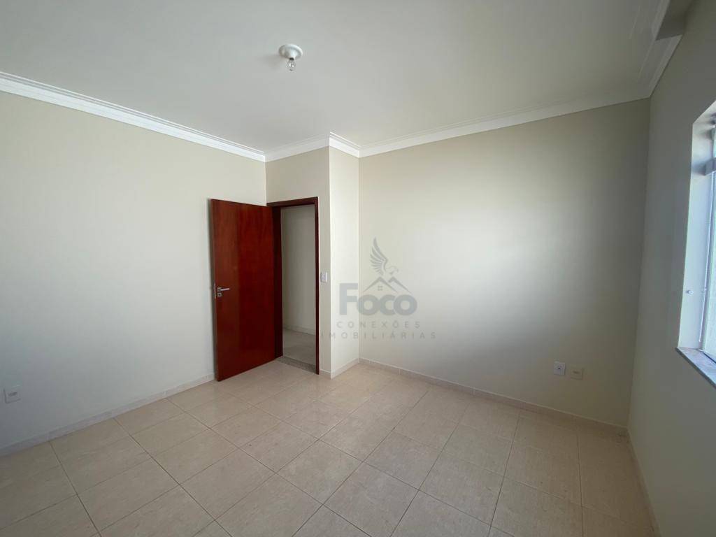 Casa à venda com 3 quartos, 189m² - Foto 10