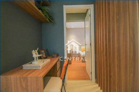 Apartamento à venda com 2 quartos, 67m² - Foto 14