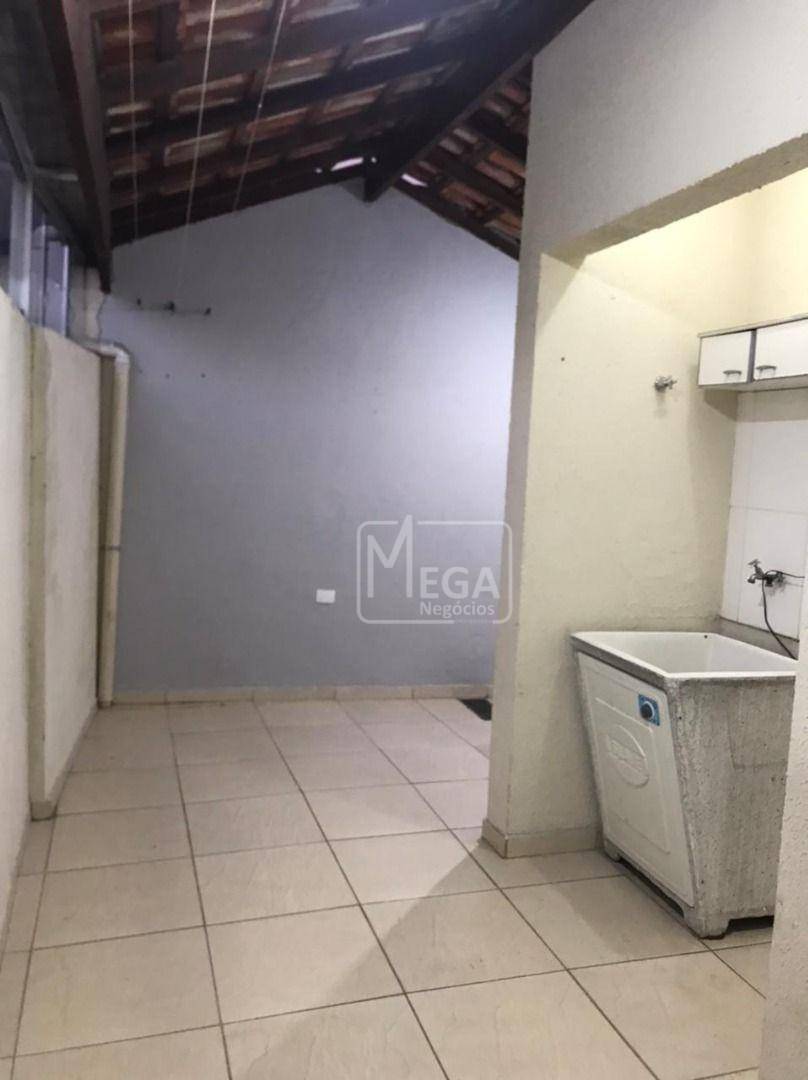 Sobrado para alugar com 2 quartos, 60m² - Foto 11