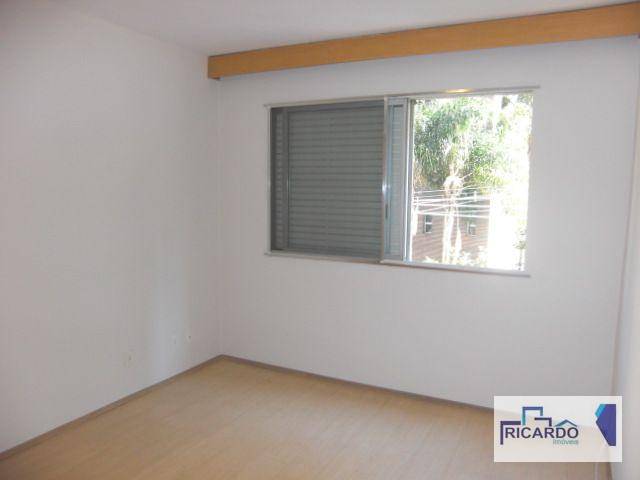 Apartamento à venda com 2 quartos, 78m² - Foto 32