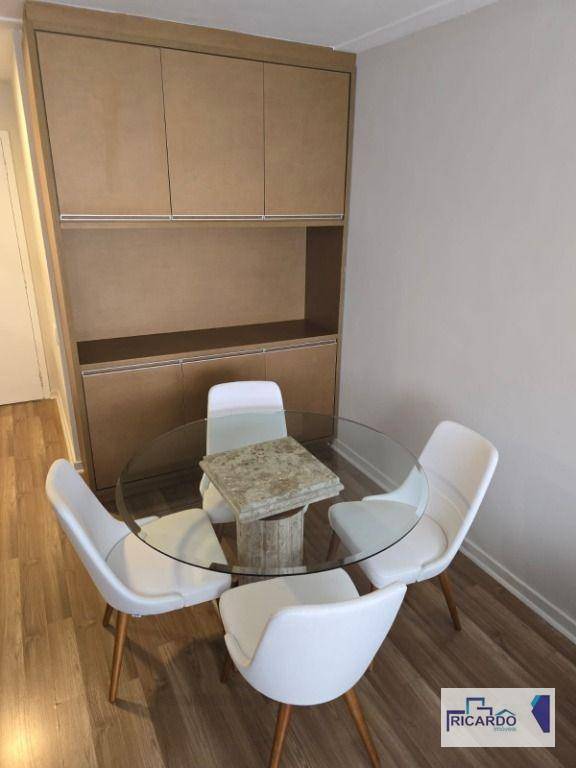 Apartamento para alugar com 1 quarto, 65m² - Foto 4