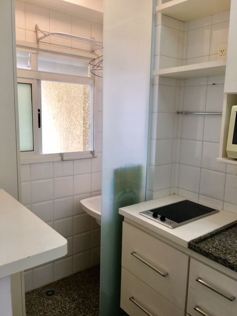 Apartamento para alugar com 1 quarto, 37m² - Foto 18