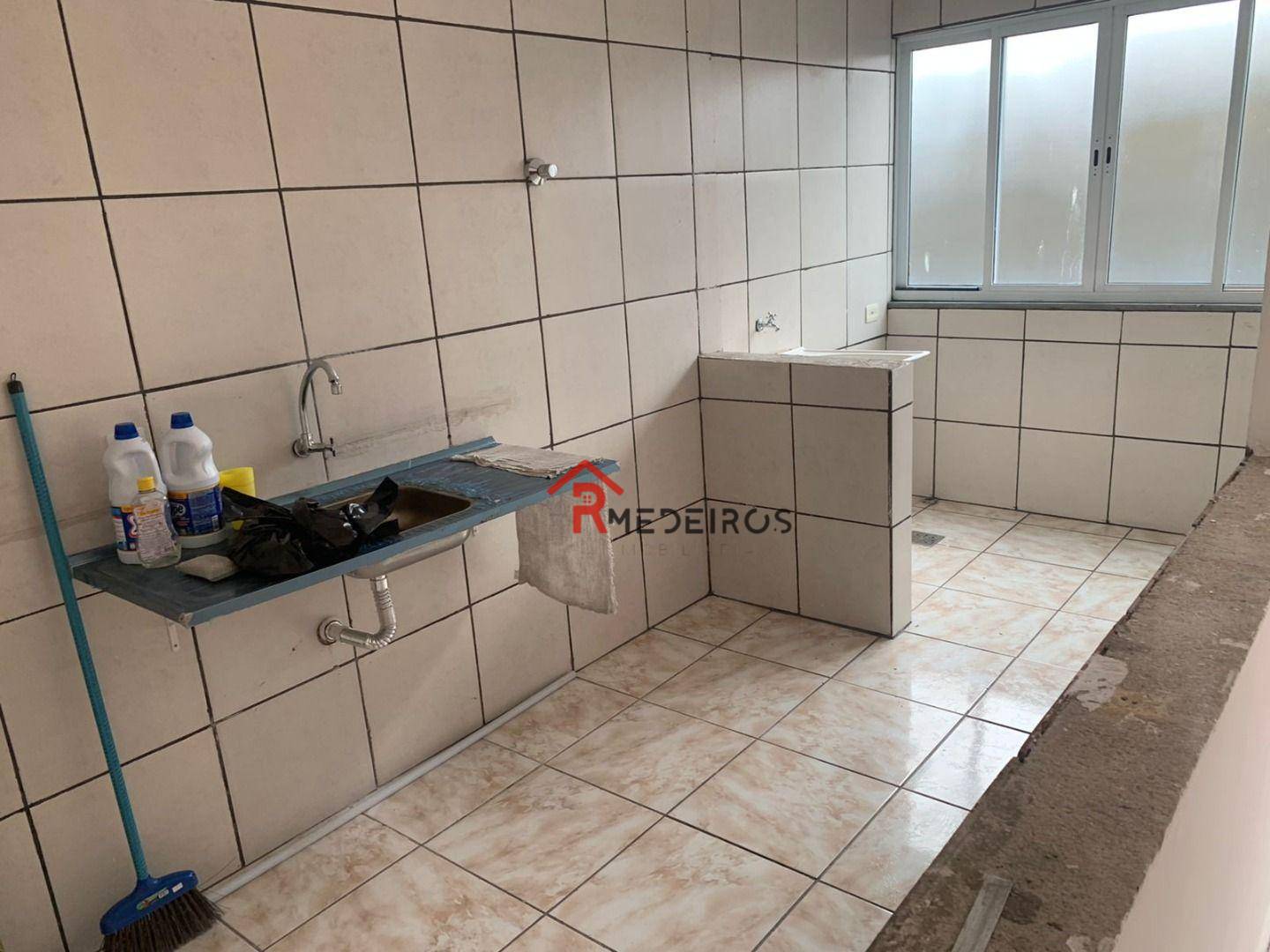 Apartamento à venda com 1 quarto, 60m² - Foto 5