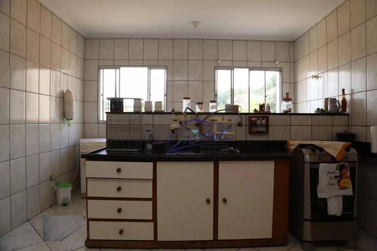 Casa à venda com 3 quartos, 180m² - Foto 24