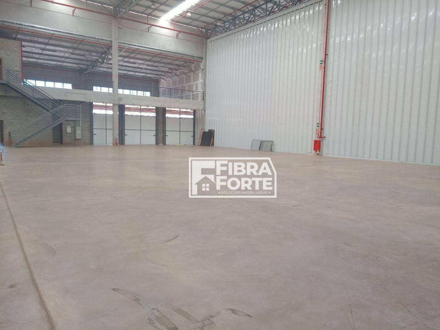 Depósito-Galpão-Armazém para alugar, 1350m² - Foto 9