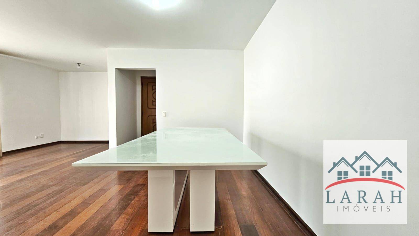 Apartamento à venda com 3 quartos, 122m² - Foto 2