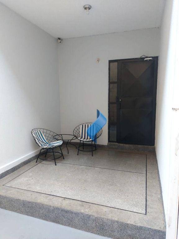 Apartamento à venda com 2 quartos, 53m² - Foto 18