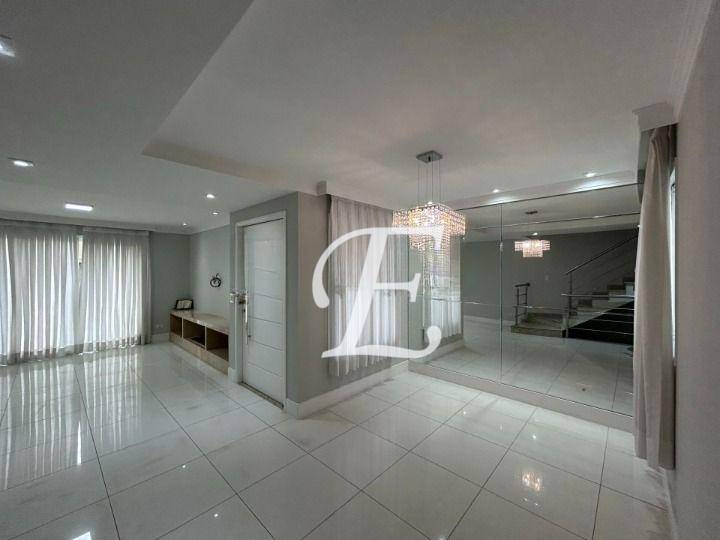 Casa de Condomínio à venda com 4 quartos, 400m² - Foto 1