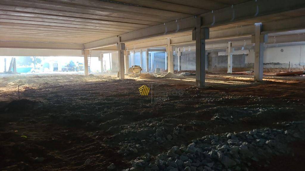 Loja-Salão para alugar, 2750m² - Foto 2