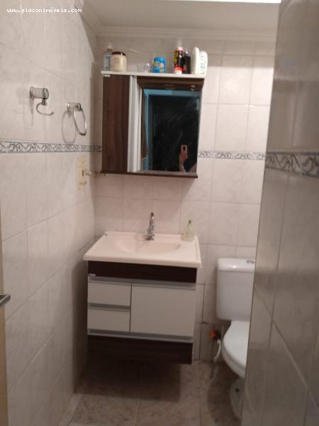 Casa à venda com 3 quartos, 200m² - Foto 5