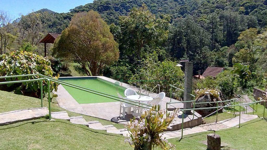 Chácara à venda com 5 quartos, 400m² - Foto 8