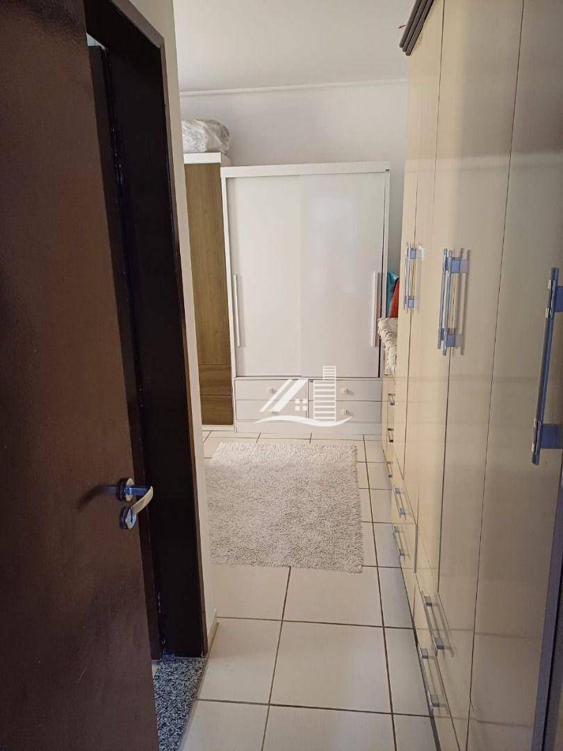 Apartamento à venda com 2 quartos, 72m² - Foto 12