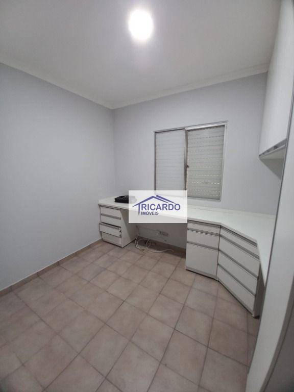 Apartamento à venda com 3 quartos, 68m² - Foto 22