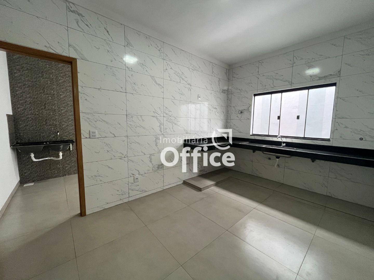 Casa à venda com 3 quartos, 106m² - Foto 13