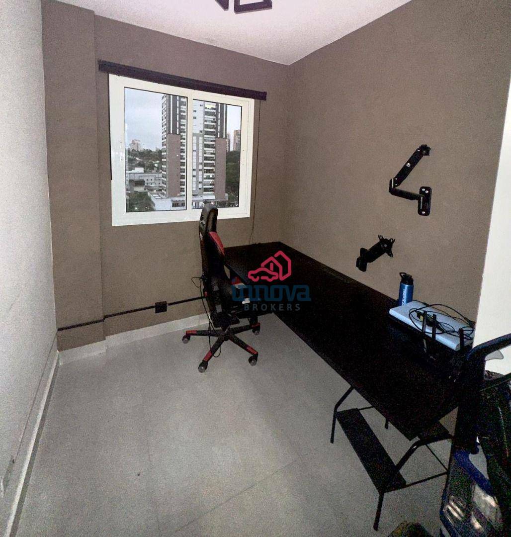 Apartamento à venda com 2 quartos, 42m² - Foto 18