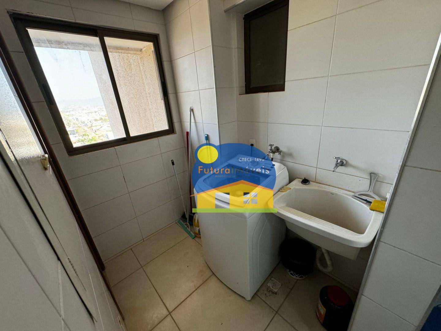 Apartamento à venda com 3 quartos, 205m² - Foto 6