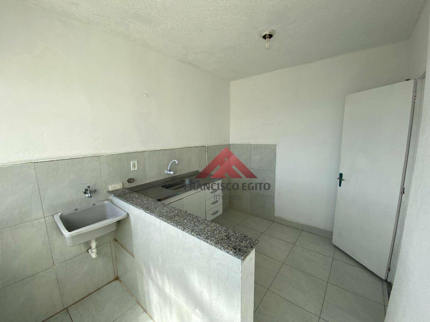 Apartamento para alugar com 2 quartos, 55m² - Foto 7