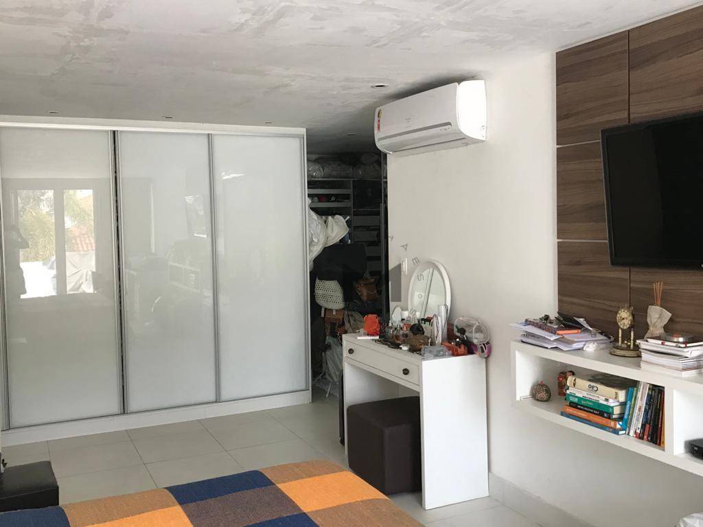 Casa à venda com 4 quartos, 400m² - Foto 13