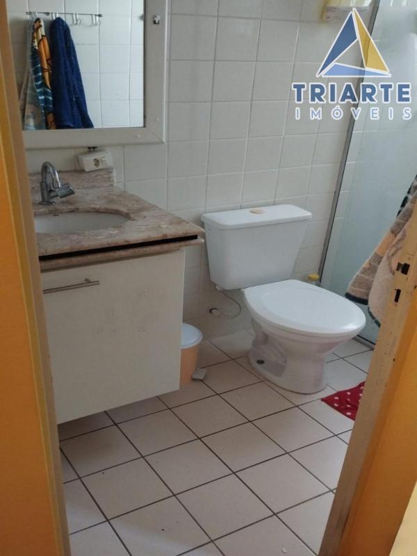 Apartamento à venda com 3 quartos, 74m² - Foto 10