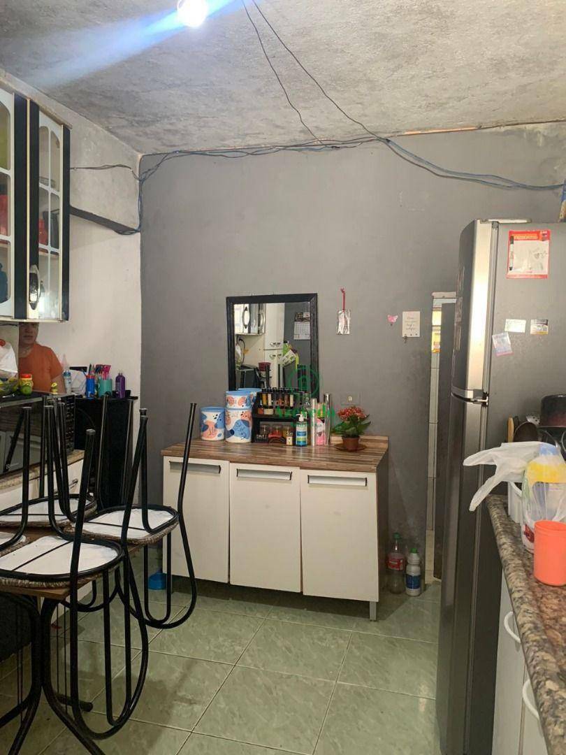 Sobrado à venda com 2 quartos, 275m² - Foto 3