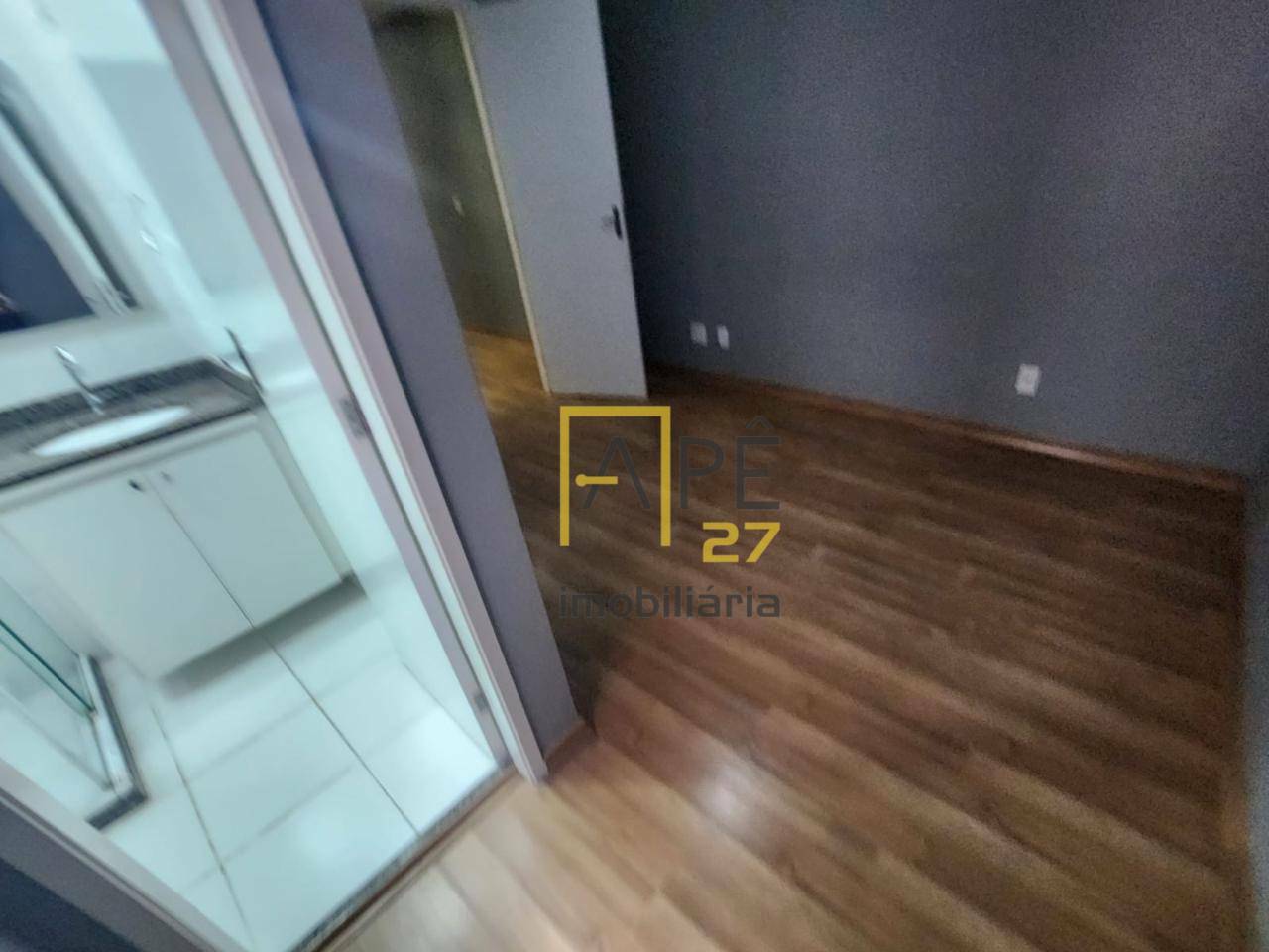 Apartamento para alugar com 2 quartos, 60m² - Foto 2