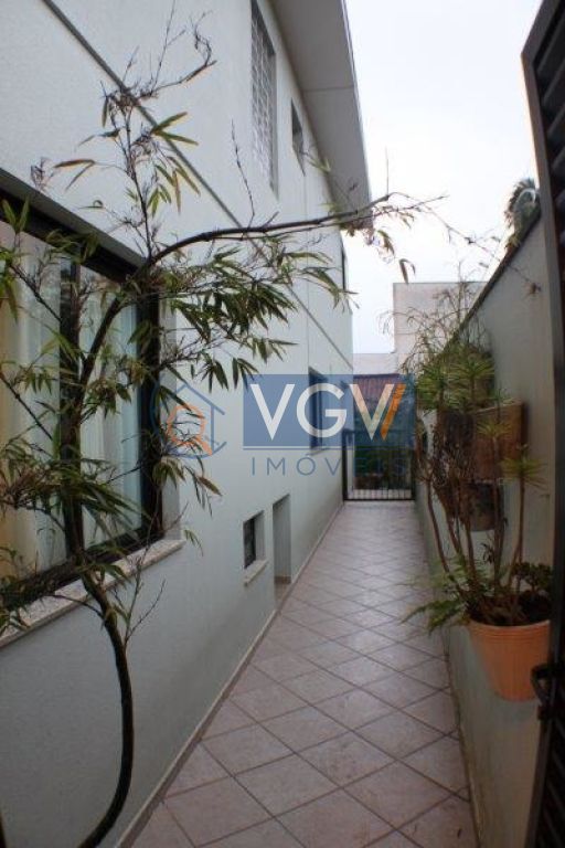 Casa à venda com 3 quartos, 155m² - Foto 5