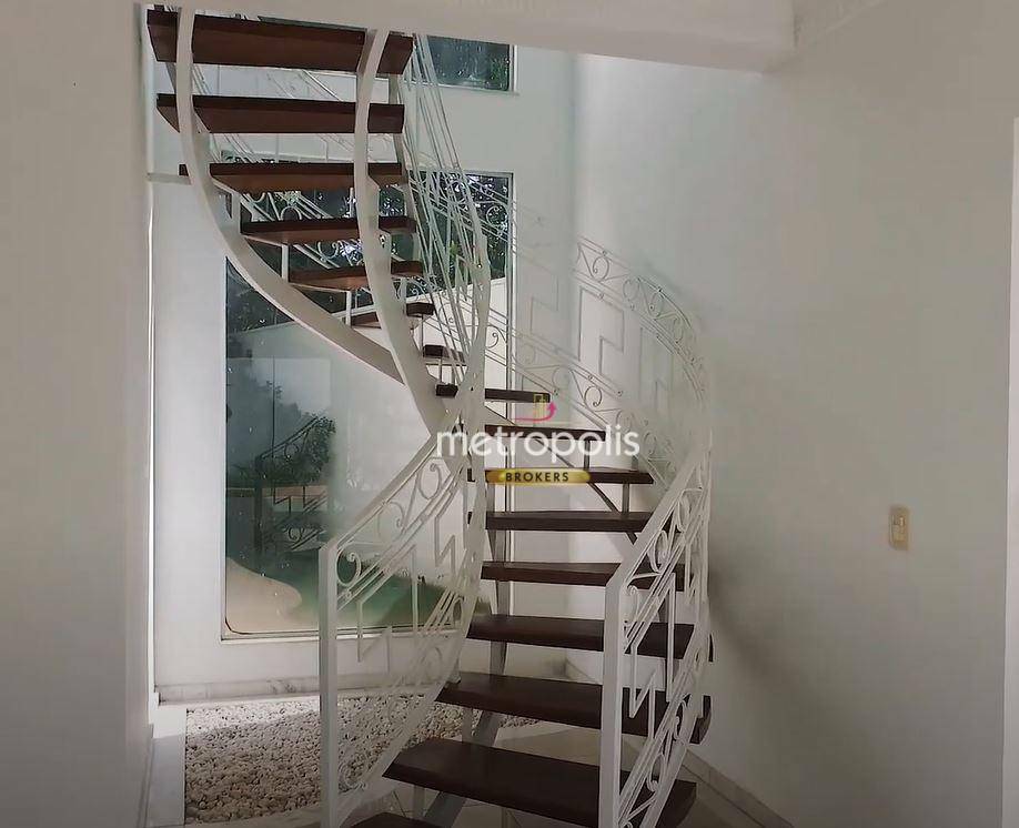 Casa à venda com 3 quartos, 1220m² - Foto 18