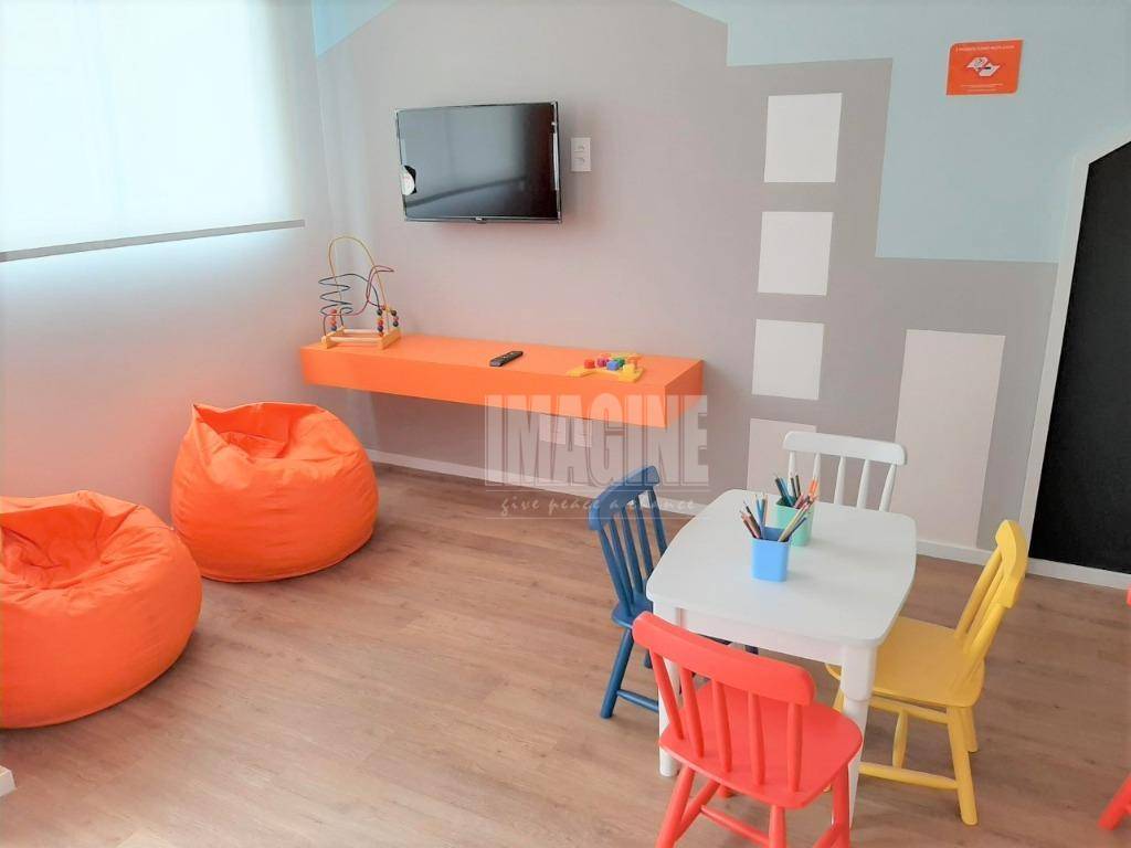 Apartamento à venda com 2 quartos, 45m² - Foto 32