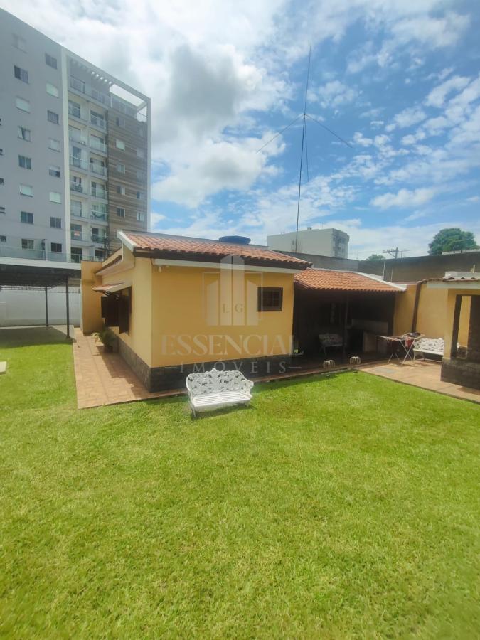 Casa à venda com 2 quartos, 422m² - Foto 26