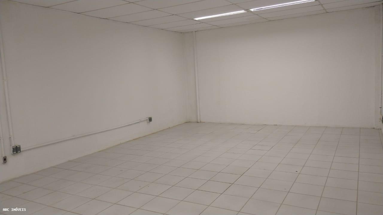 Depósito-Galpão-Armazém para alugar com 1 quarto, 8200m² - Foto 13