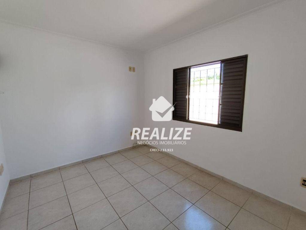 Casa à venda com 3 quartos, 144m² - Foto 14