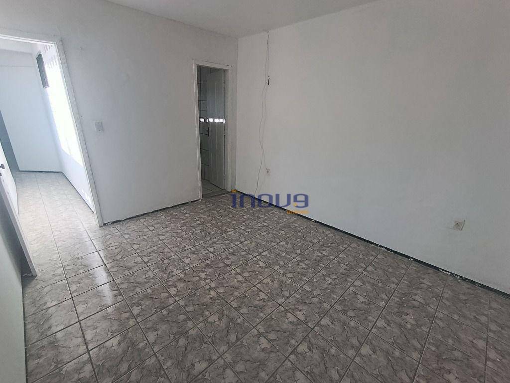 Casa à venda com 4 quartos, 203M2 - Foto 12