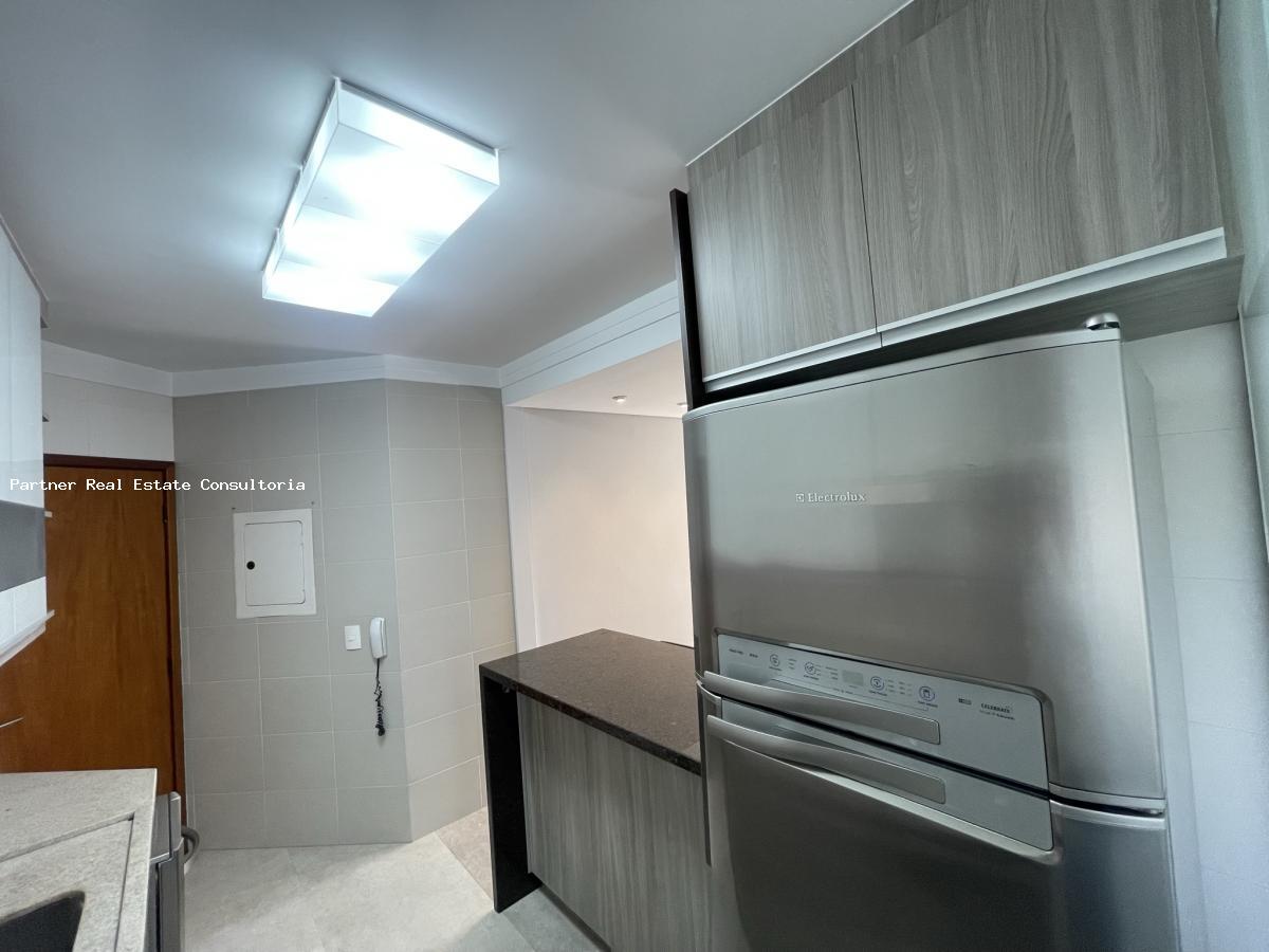 Apartamento à venda com 2 quartos, 97m² - Foto 25