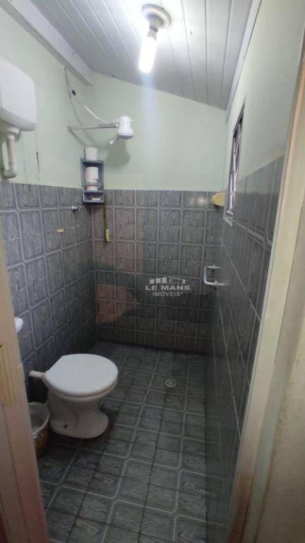 Casa à venda com 3 quartos, 96m² - Foto 9