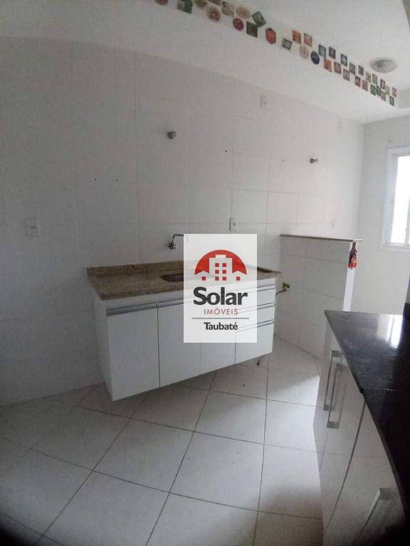 Apartamento à venda com 2 quartos, 67m² - Foto 3