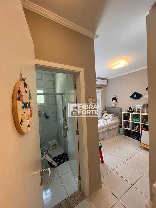 Casa de Condomínio à venda com 3 quartos, 180m² - Foto 18