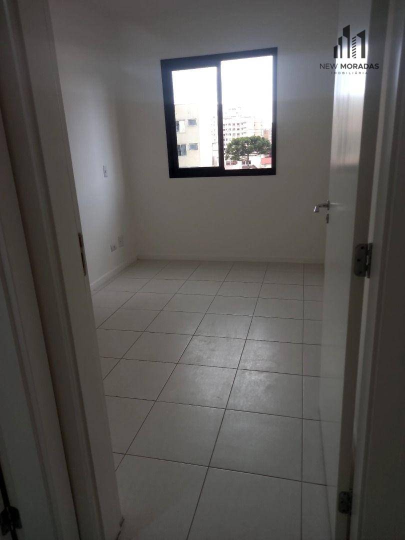 Apartamento à venda com 1 quarto, 32m² - Foto 11