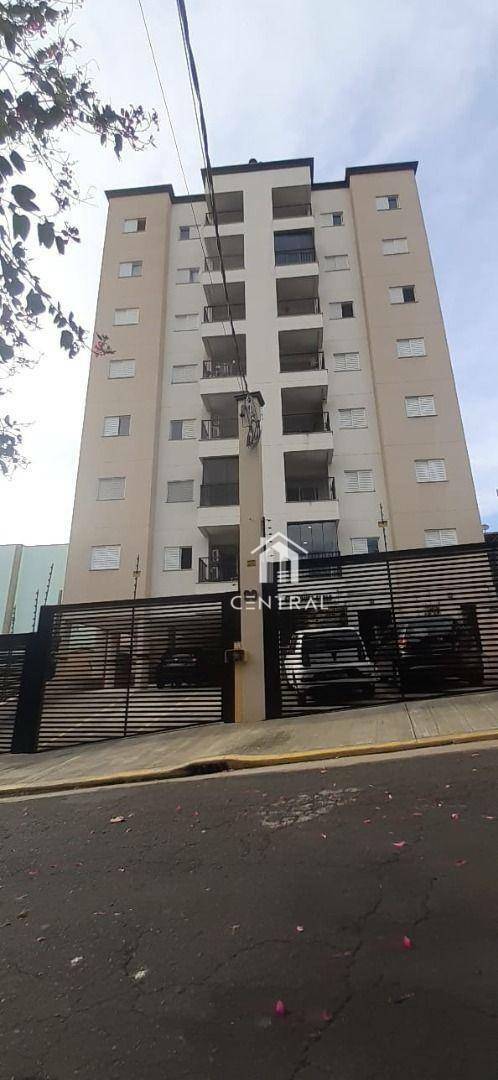 Apartamento à venda com 3 quartos, 90m² - Foto 1