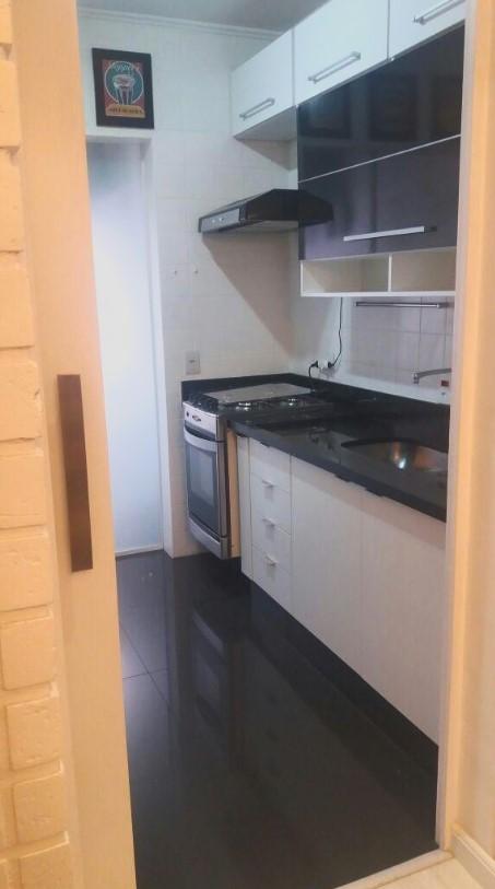 Apartamento à venda com 2 quartos, 85m² - Foto 20