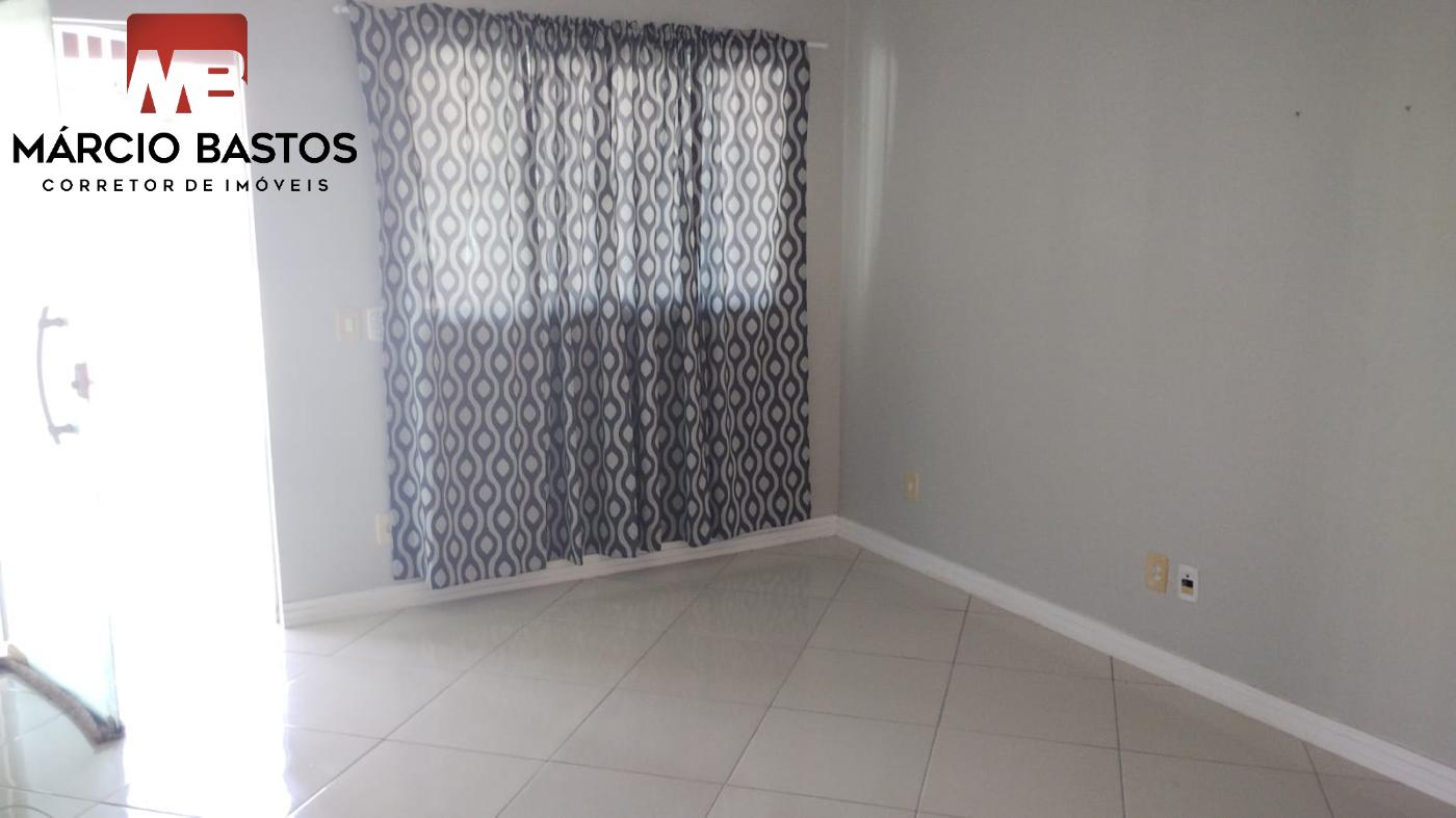 Casa à venda com 2 quartos, 360m² - Foto 15