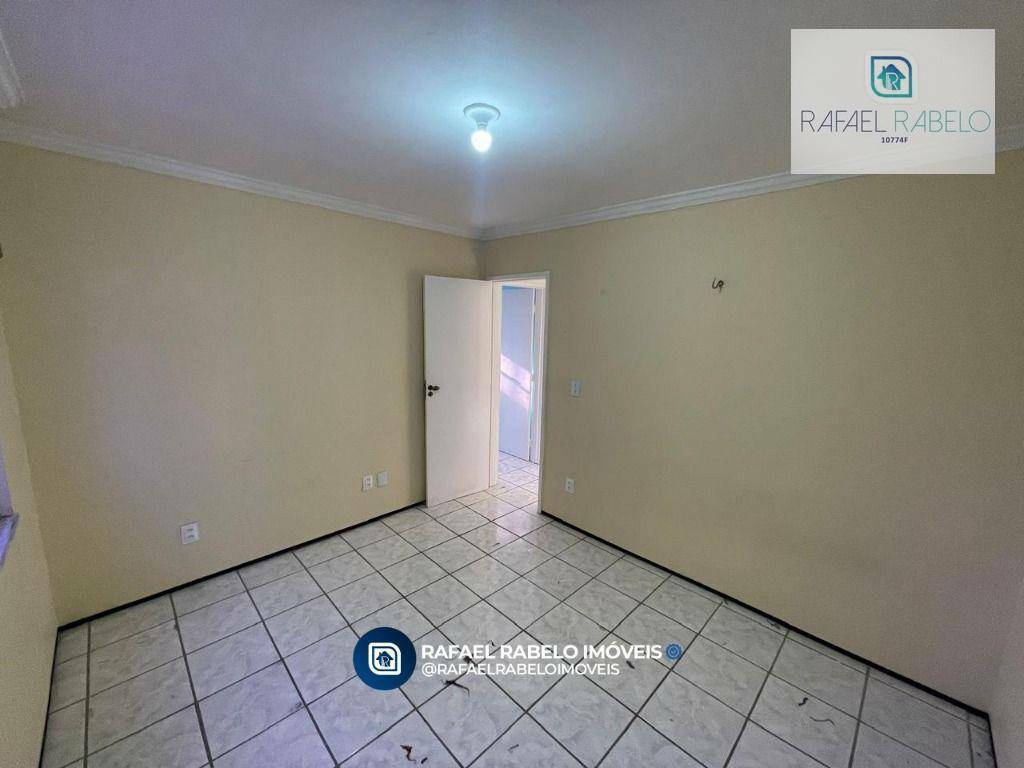 Apartamento à venda com 2 quartos, 75m² - Foto 14