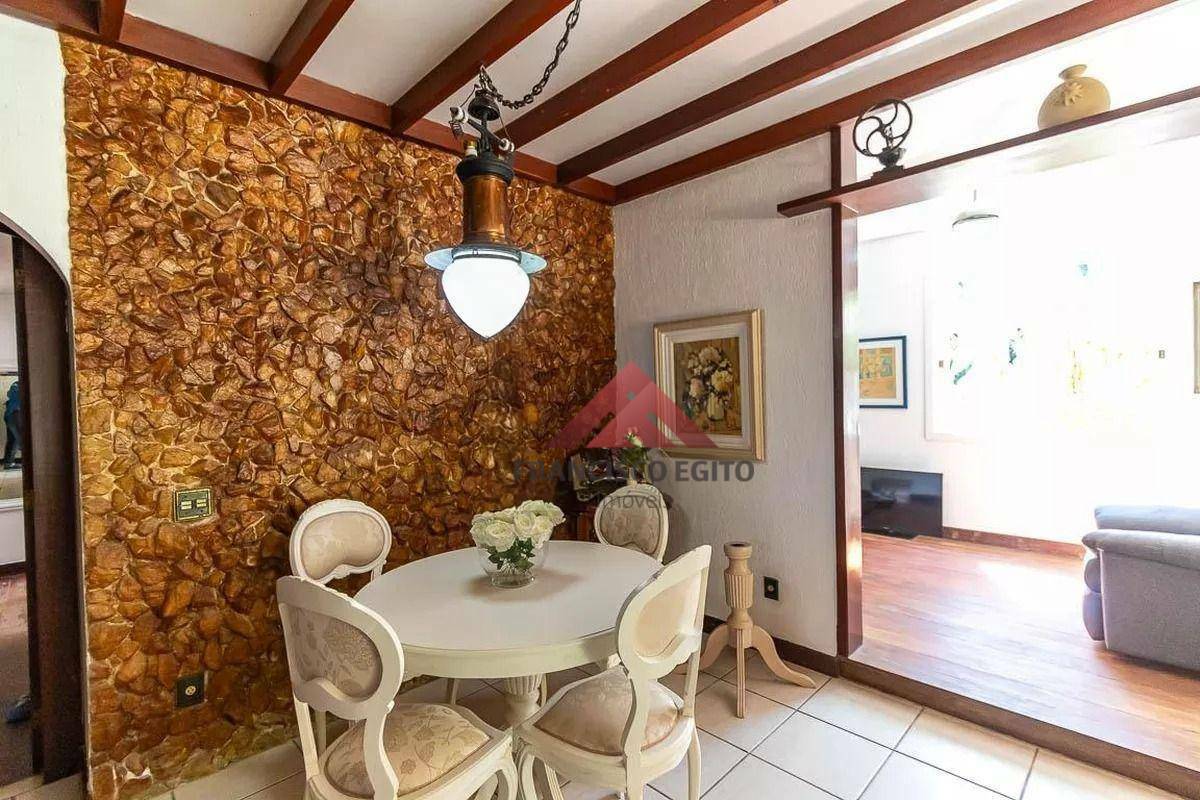 Casa à venda com 3 quartos, 196m² - Foto 10