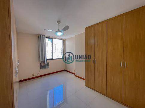 Apartamento à venda com 4 quartos, 150m² - Foto 4